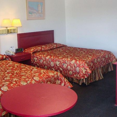 Golden Wheat Budget Host Inn Junction City Exteriér fotografie