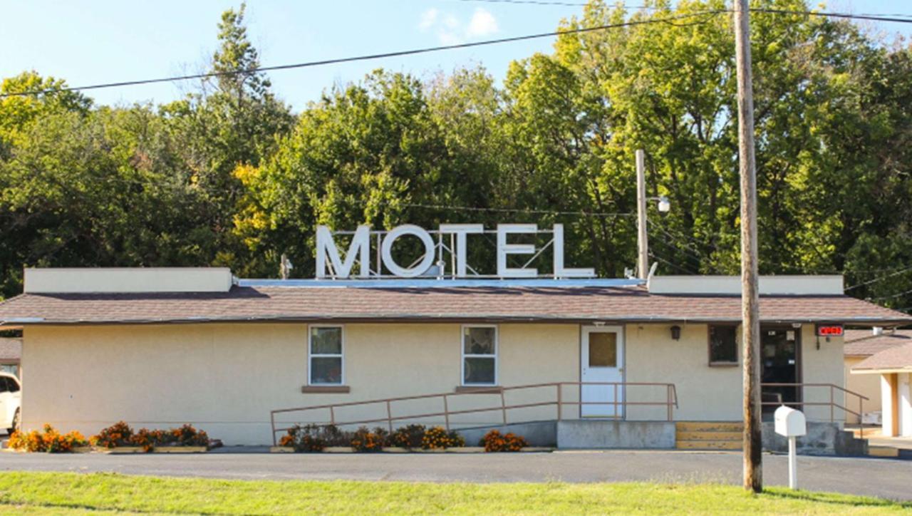 Golden Wheat Budget Host Inn Junction City Exteriér fotografie