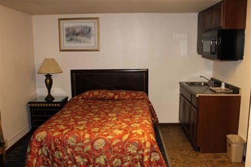 Golden Wheat Budget Host Inn Junction City Exteriér fotografie